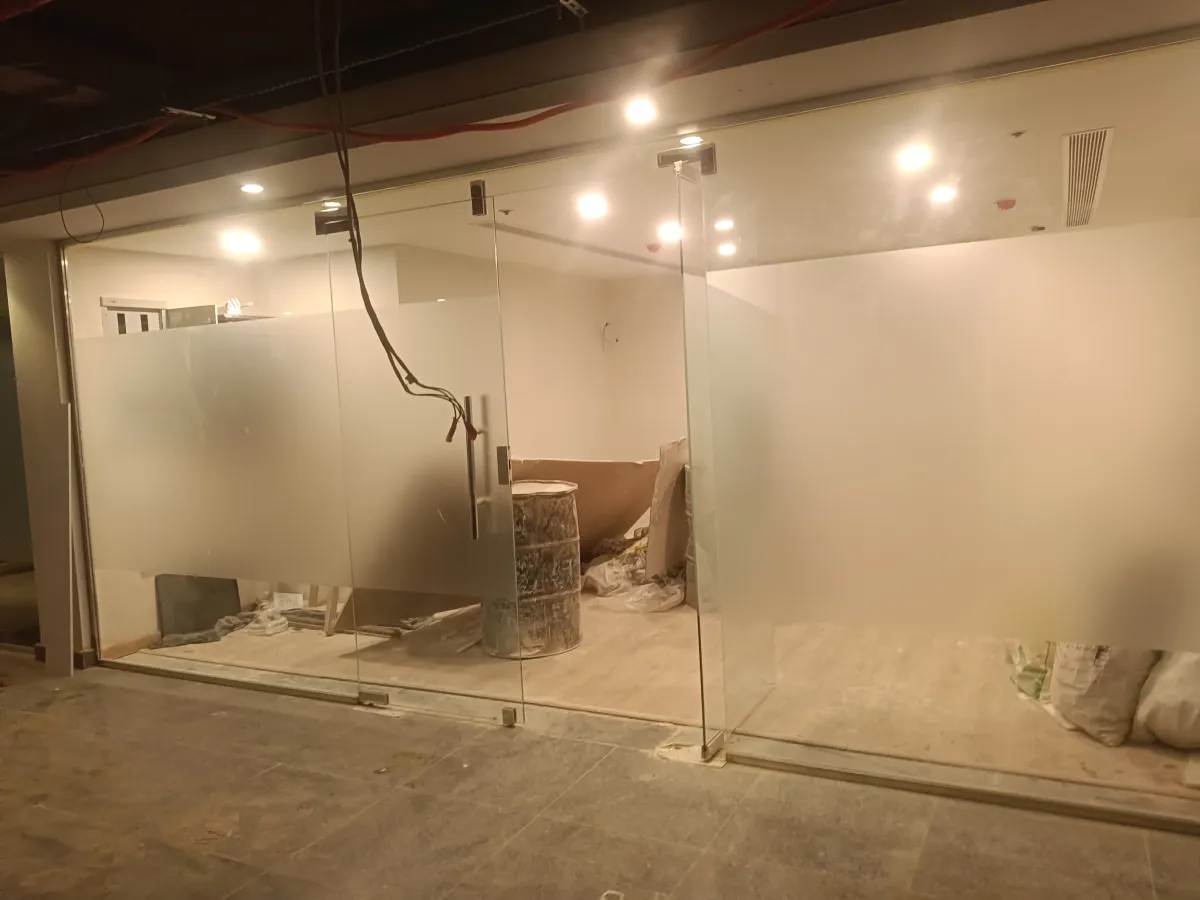 زجاج سيكوريت في الجيزة